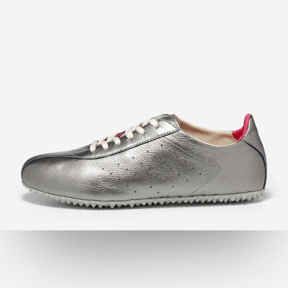 Plae Rockstar Collection Packable Travel Sneaker Size 6 - Picture 3 of 15